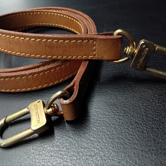 Long Louis Vuitton Authentic Leather Shoulder Strap Crossbody - Picture 7 of 7